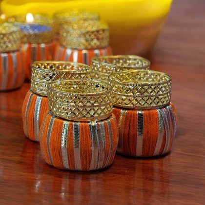 Damroo Shape Holding Tea Light Holder Set of 4