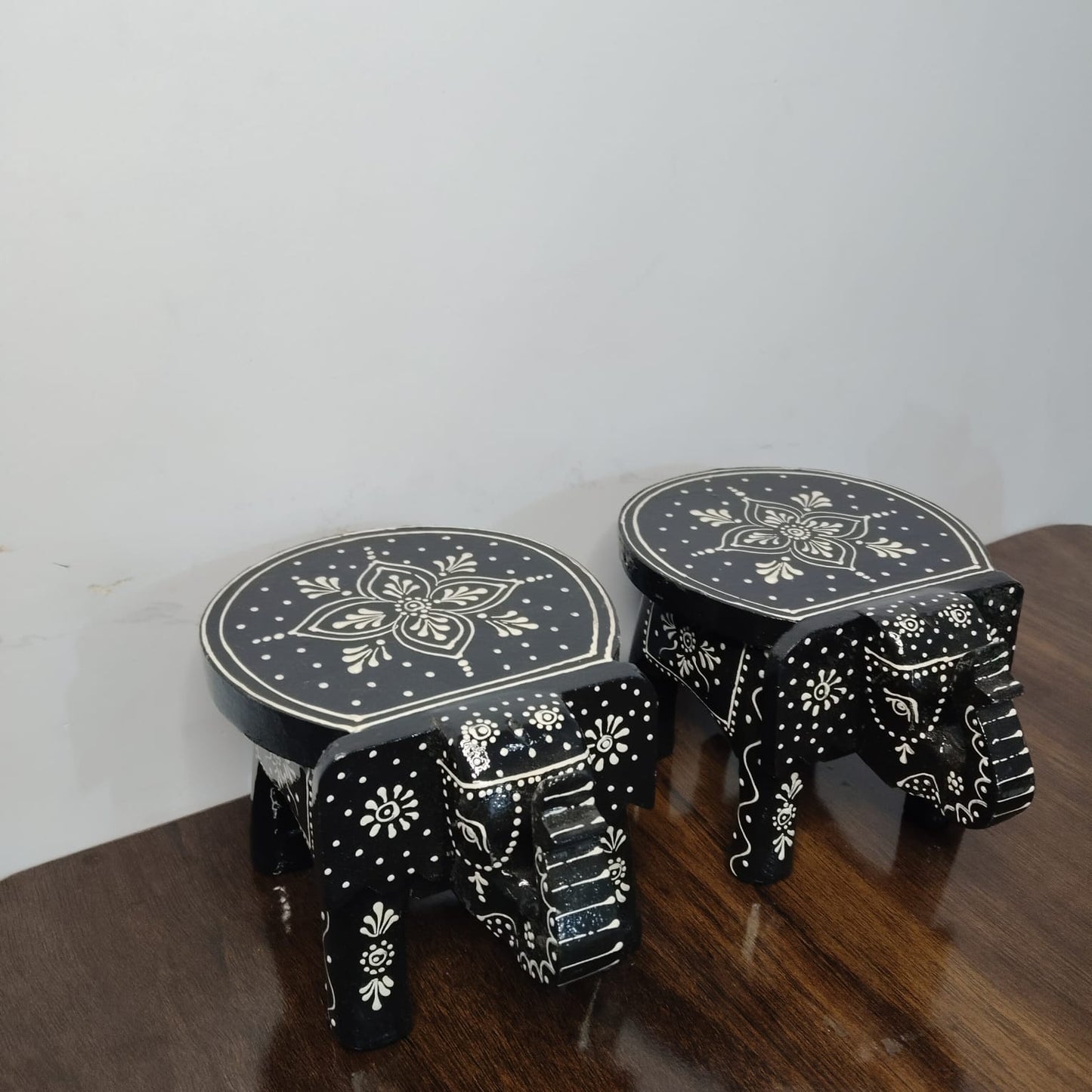 Hand-Painted Wooden Elephant Stool – Black & White Floral Design (Set of 2)